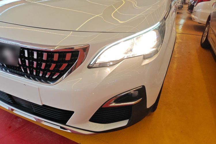 标致4008 2017款 350THP 精英版局部细节36