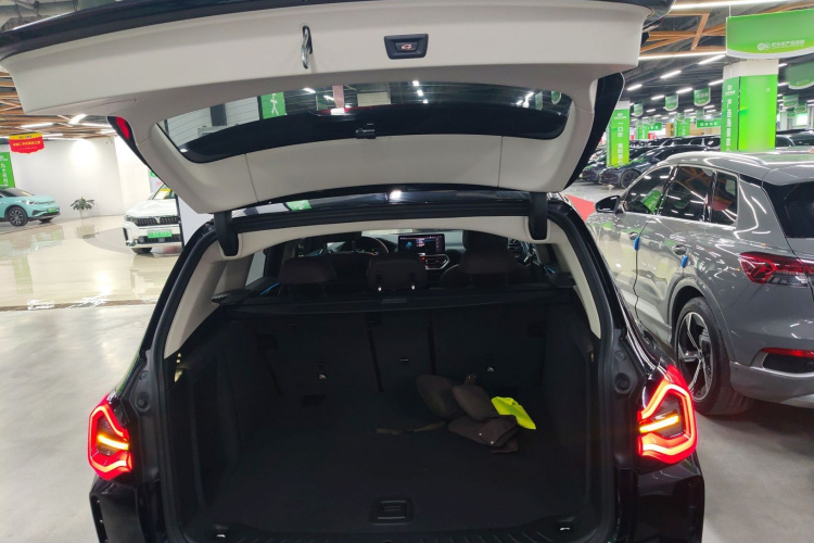 宝马iX3 2022款 领先型局部细节23