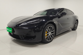 腾势Z9GT 2024款 1100四驱Max首发版