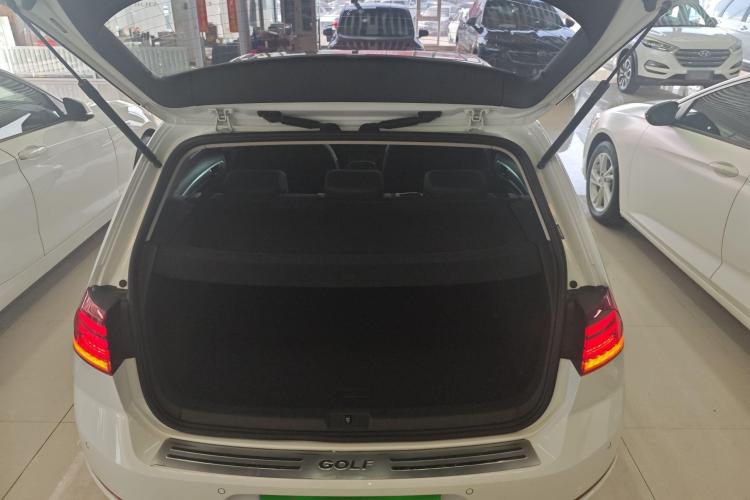 大众 高尔夫 2019款 280TSI DSG舒适型 国VI局部细节23