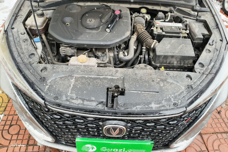 长安 逸动 2020款 PLUS 蓝鲸NE 1.4T GDI DCT尊贵型局部细节24