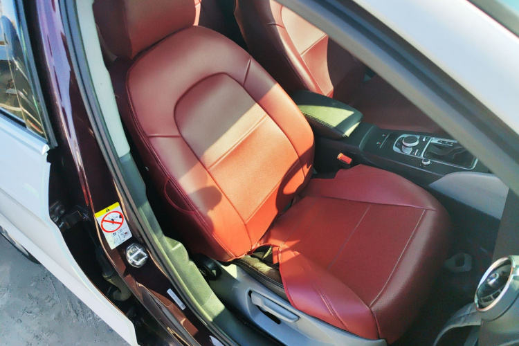 奥迪A3 2018款 30周年年型 Limousine 35 TFSI 进取型局部细节41