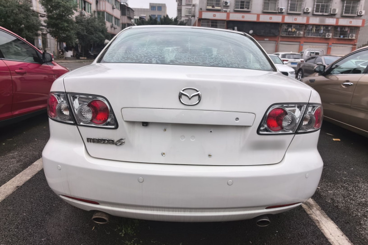 马自达6 2013款 2.0L 自动超豪华型车身外观6