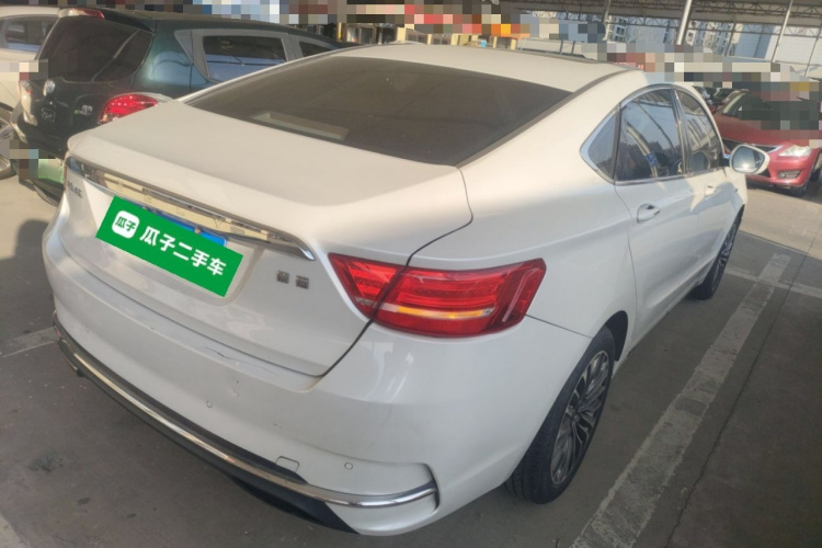 吉利汽车 博瑞 2017款 1.8T 尊贵型车身外观7