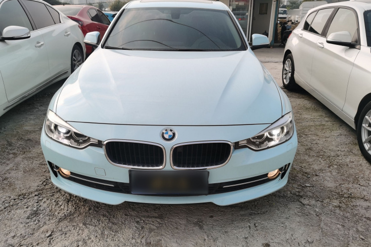 宝马3系 2015款 320Li 超悦版时尚型车身外观2