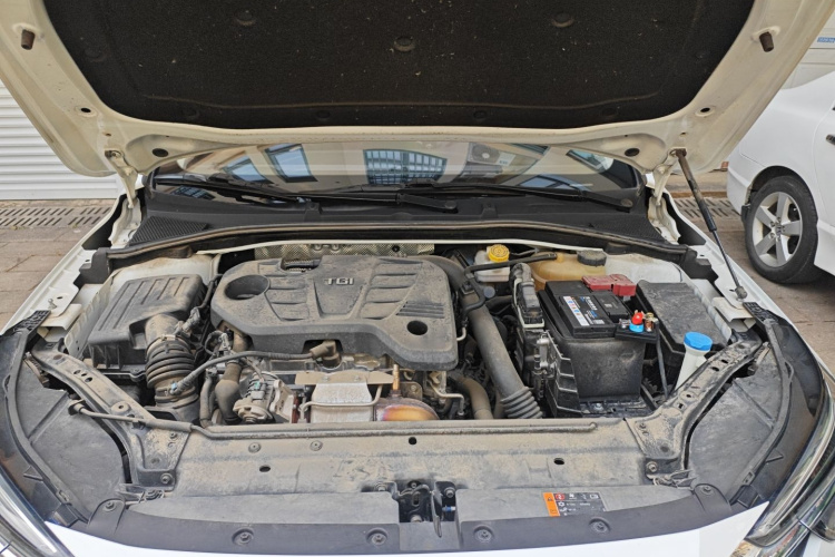 荣威i6 MAX 2020款 300TGI 自动爽酷版局部细节24