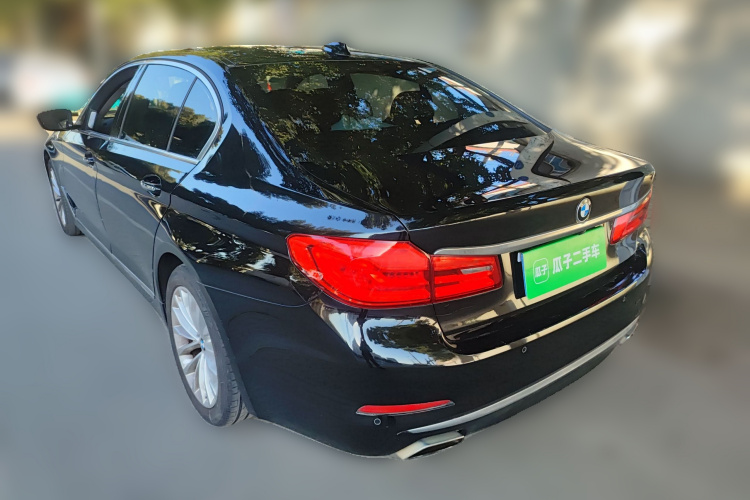 宝马5系 2018款 525Li 豪华套装车身外观6003