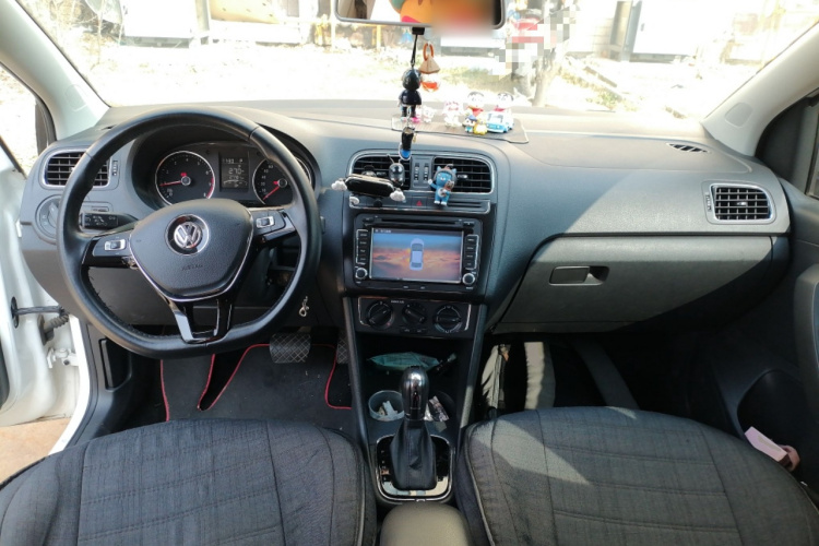大众 Polo 2016款 1.6L 自动舒适型中控内饰12