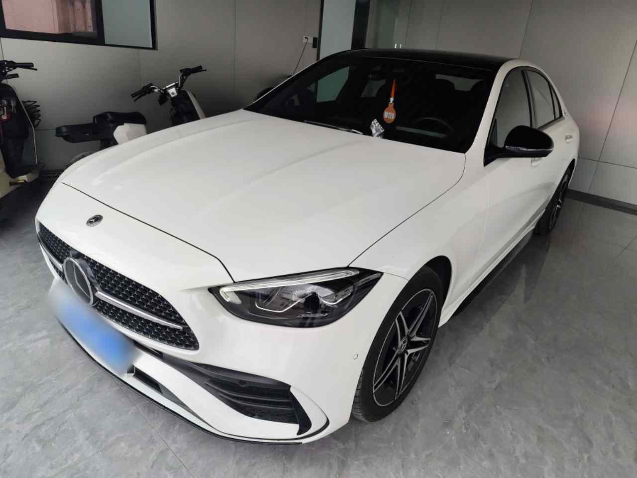 奔驰C级 2025款 C 260 L 皓夜运动版(2)