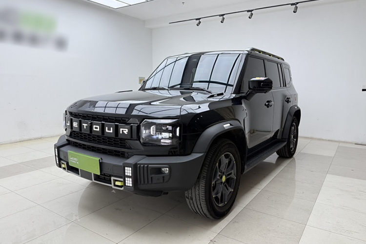 捷途旅行者 2023款 2.0T 四驱穿越PRO车身外观1