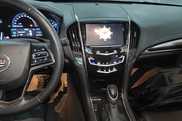 凯迪拉克ATS-L 2014款 25T 舒适型中控内饰7002