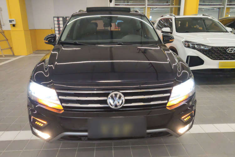 大众 途观L 2019款 改款 330TSI 自动两驱智动豪华版 国VI车身外观6001