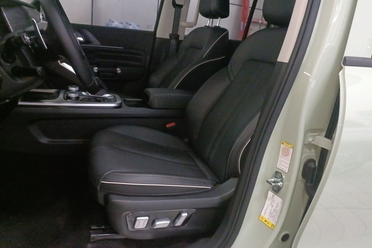 坦克300 2024款 2.0T 穿越者中控内饰19