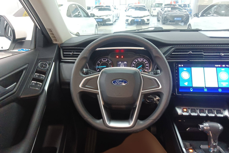 福特 2020款 领界S EcoBoost 145 CVT精领型局部细节13