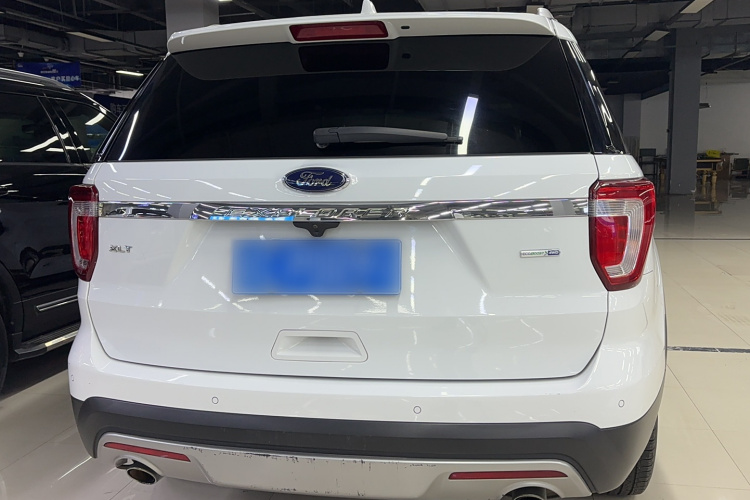 福特 探险者(进口) 2016款 2.3T 风尚版车身外观6004