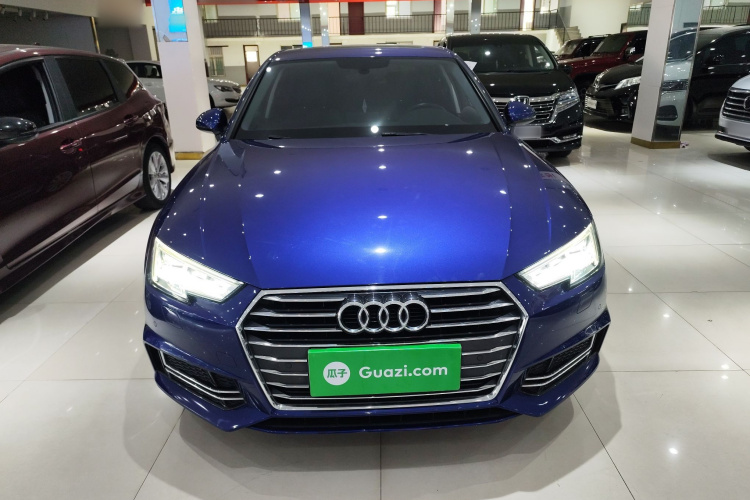 奥迪A4L 2019款 40 TFSI 进取型 国VI车身外观2