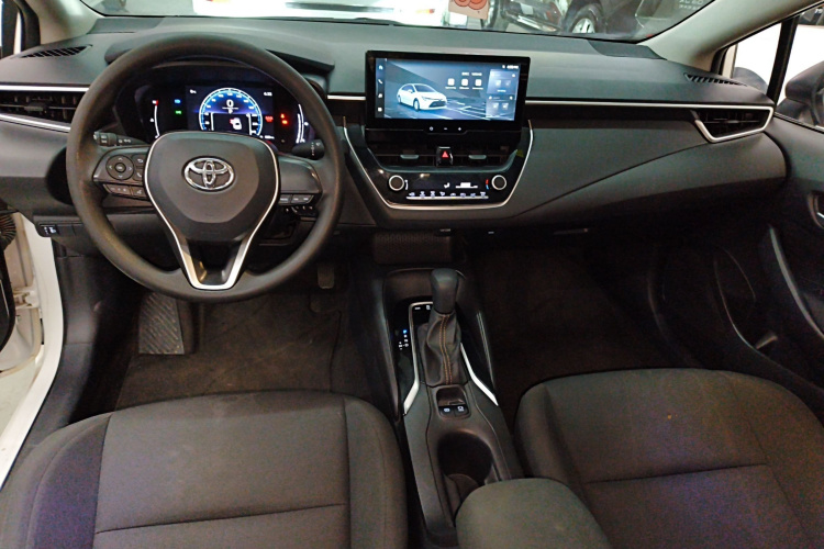 丰田 雷凌 2023款 TNGA 1.5L CVT进取版中控内饰12