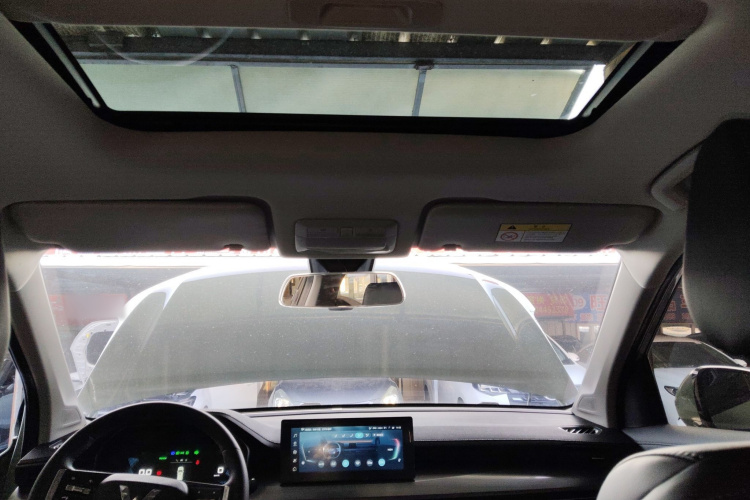 五菱汽车 五菱星辰 2022款 2.0L DHT电速款中控内饰22