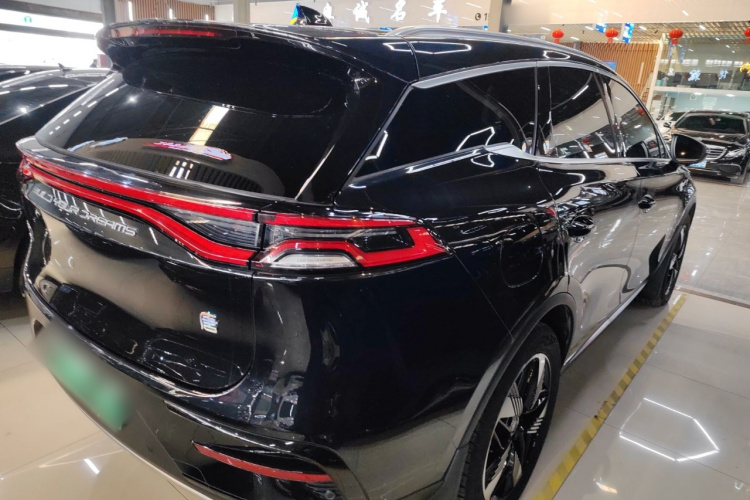 比亚迪 唐新能源 2023款 DM-i 冠军版 112KM 尊贵型车身外观7