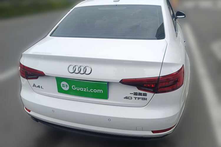 奥迪A4L 2017款 Plus 40 TFSI 时尚型车身外观6004