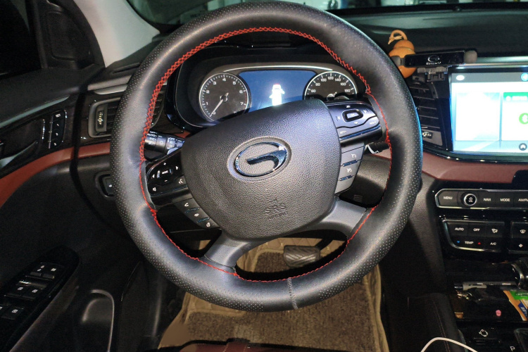 广汽传祺 传祺GS8 2017款 320T 两驱豪华智联版（七座）局部细节13