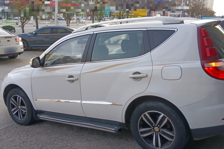 吉利汽车 吉利GX7 2015款 运动版 2.0L 自动尊享型车身外观4