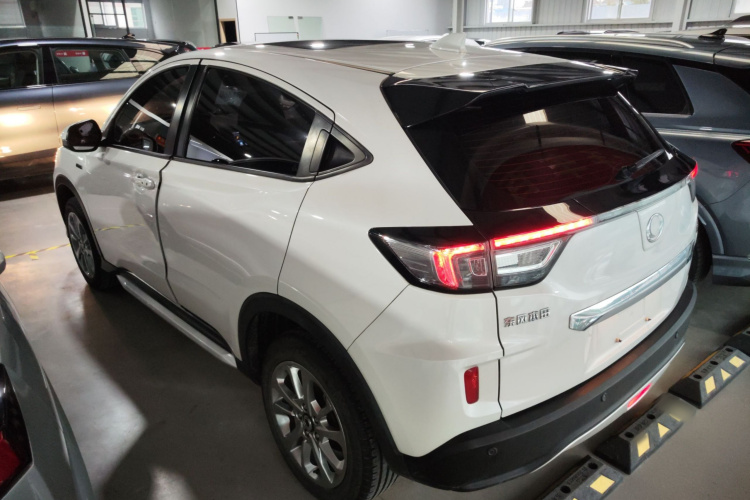 思铭 东风本田X-NV 2020款 电掣版车身外观6003