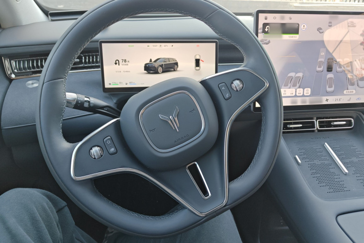 岚图汽车 岚图FREE 2025款 FREE+ 后驱乾崑版局部细节13