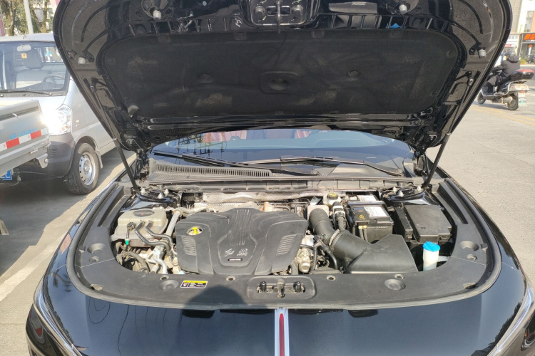 红旗H5 2024款 2.0T 自动智联旗畅版局部细节24