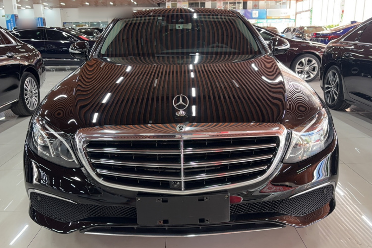 奔驰E级 2017款 E 300 L 豪华型车身外观6001