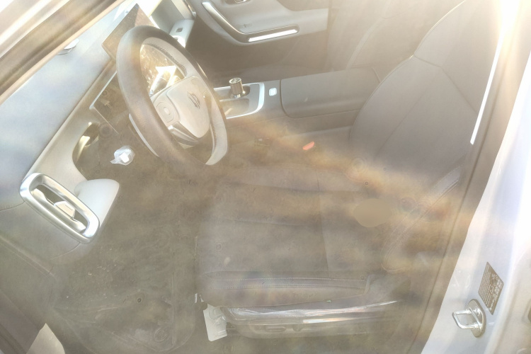 零跑汽车 零跑B01 2025款 650激光雷达版中控内饰19