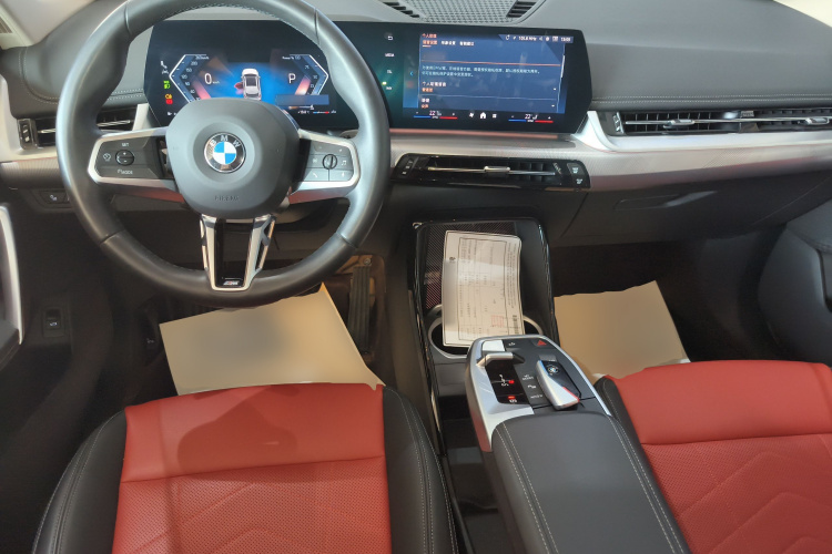 宝马X1 2023款 sDrive25Li M运动套装中控内饰12