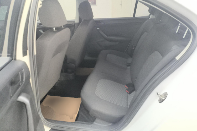 大众 桑塔纳 2021款 1.5L 手动风尚版中控内饰21