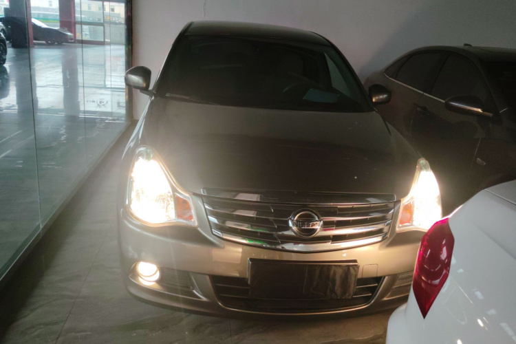 日产 轩逸 2018款 经典 1.6XE CVT舒适版车身外观6001