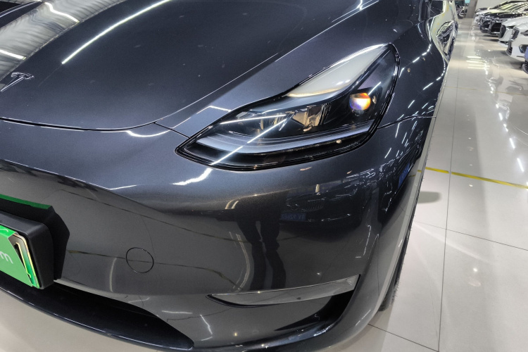 特斯拉 Model Y 2024款 长续航全轮驱动版局部细节36
