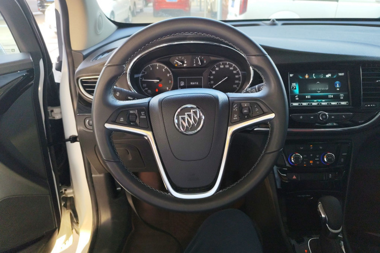 别克 昂科拉 2018款 18T 自动两驱都市精英型局部细节13