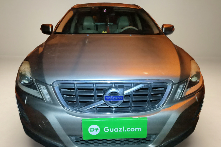沃尔沃XC60(进口) 2012款 T6 AWD舒适版车身外观2