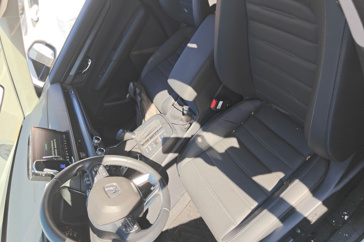 本田CR-V 2024款 240TURBO 两驱锋尚版 5座局部细节19