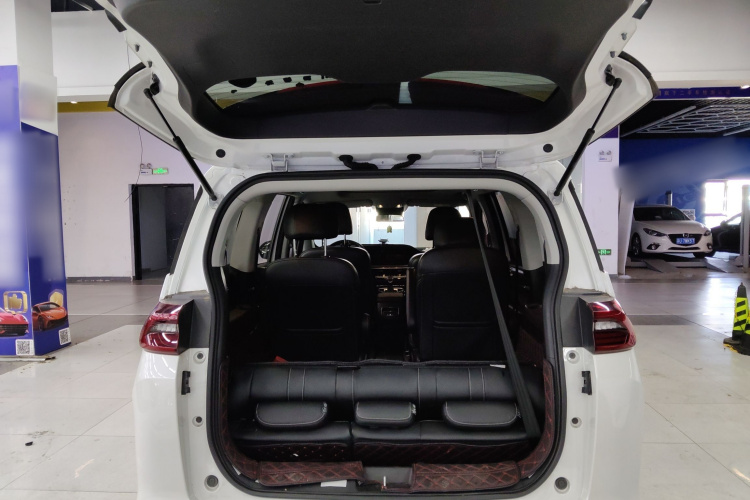 广汽传祺 传祺M6 2023款 PRO 270T DCT尊享版局部细节23