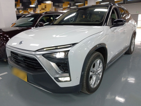 蔚来ES8 2018款 355KM 基准版 七座版