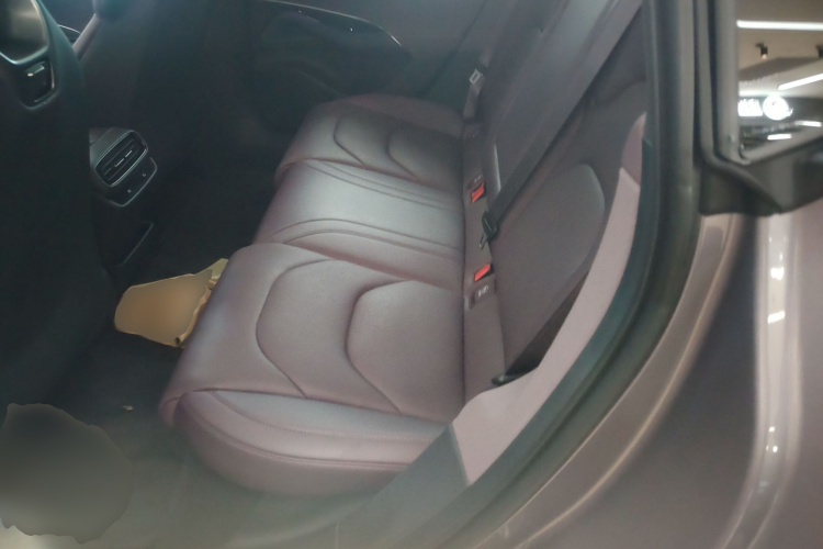 小米汽车 小米SU7 2024款 四驱超长续航高阶智驾Max版中控内饰7004