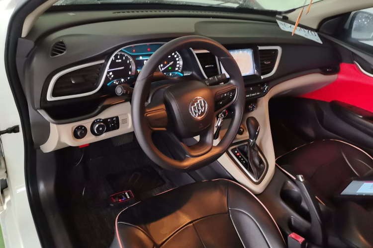 别克 英朗 2015款 15N 自动精英型中控内饰12