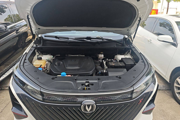 长安CS75 PLUS 2022款 第二代 1.5T 自动领航型局部细节24