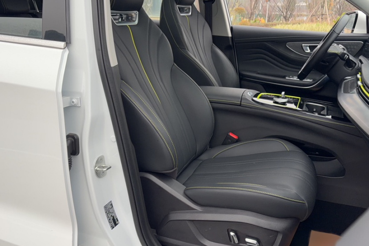 星途追风 2023款 1.6T DCT乘风起版局部细节41