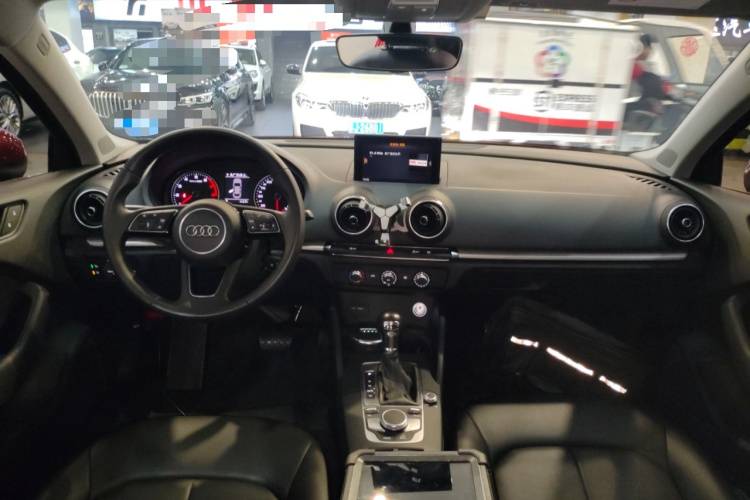 奥迪A3 2019款 Limousine 35 TFSI 进取型 国VI中控内饰12