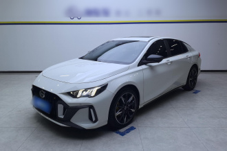 广汽传祺 影豹 2023款 270T DCT J16版