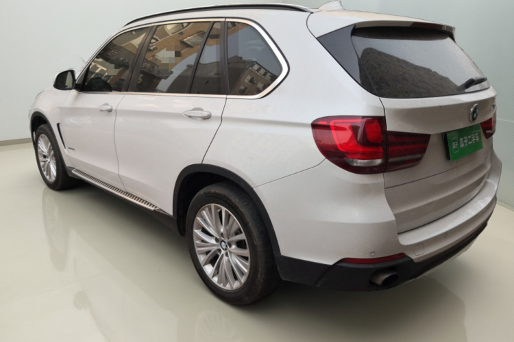 宝马X5(进口) 2015款 xDrive28i车身外观5