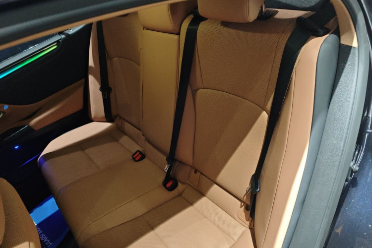 雷克萨斯ES 2022款 200 卓越版中控内饰7004