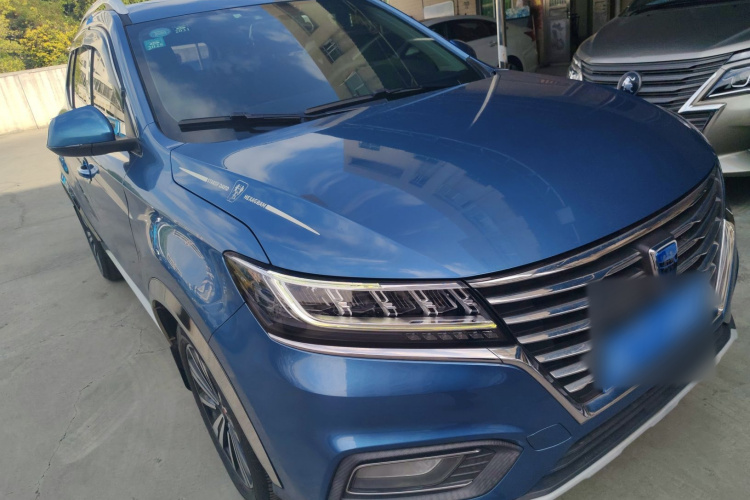 荣威RX5 2019款 20T 两驱自动Ali智联网铂金版车身外观3