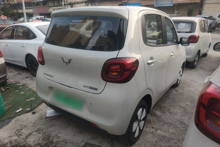 五菱汽车 宏光MINIEV 2025款 四门版 进阶款车身外观7